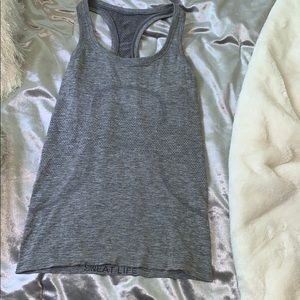 Lululemon tank top